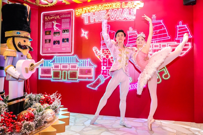 IN010-P-P2-The Nutcracker Land @ The Wai_Dancers (from left) Wang Zi, Yao Zhenyuan